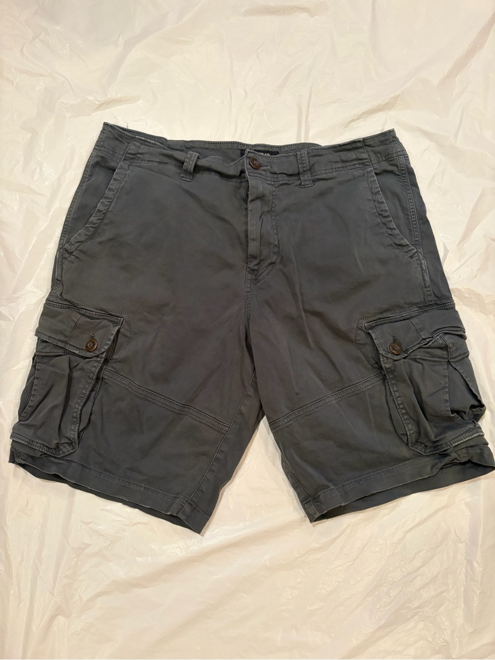 American Eagle Extreme Flex Blueish Grey Cargo Shorts Men's 36x10 Stretch
